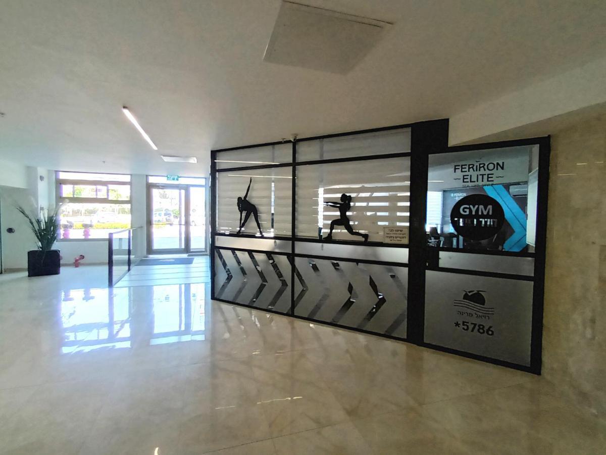 Seaside Serenity: Beach Views, Wellness & Kosher Breakfast Ashkelon Exterior photo
